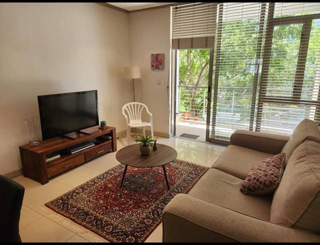 2 BEDROOM PROPERTY TO RENT IN CLAREMONT UPPER